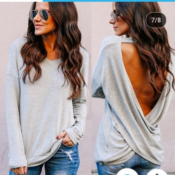 AKIRA Tops - Gray Exposed Back Shirt